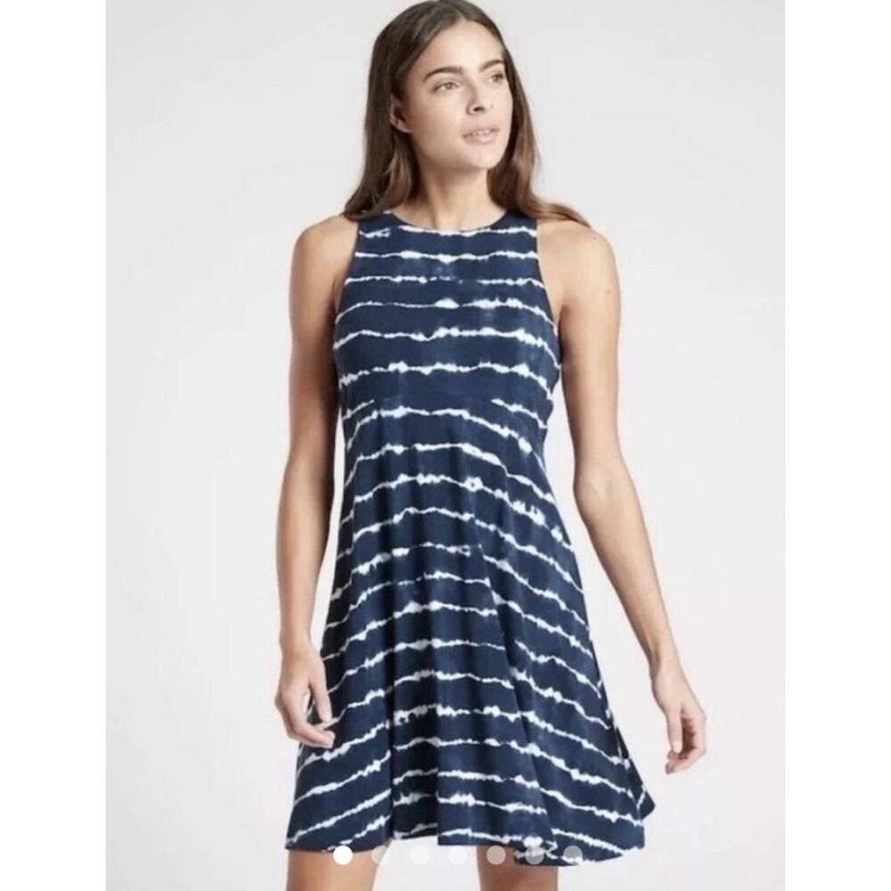 Athleta Santorini Thera Printed Dress Womens M Tall Tie-Dye Blue White Striped